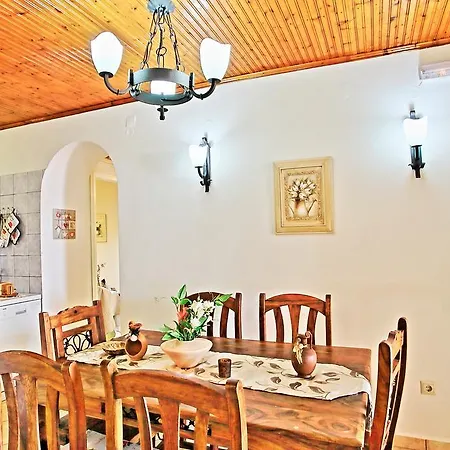 Villa Angeliki Nisaki (Corfu)